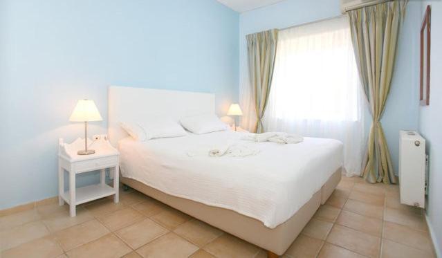 Villa Armonia Agioi Apostoli  Bilik gambar